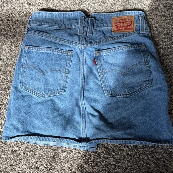 Levi’s Notch Mini Aline Skirt - Picture 6 of 6